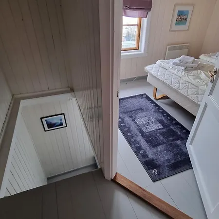 Ferienhaus Autentisk Rorbu I Burekka, *