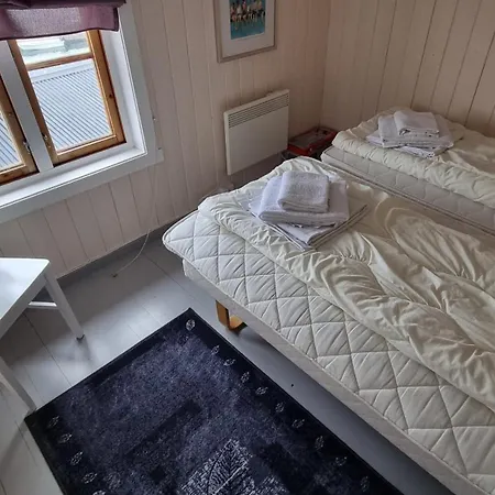 Autentisk Rorbu I Burekka, Nyaraló *