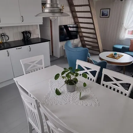 Autentisk Rorbu I Burekka, Stamsund